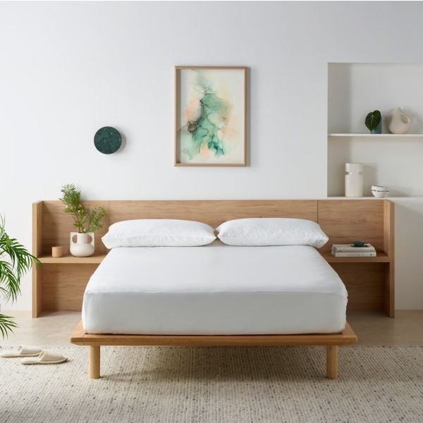 Staydry Waterproof Bamboo Fitted Sheet White Queen Bed