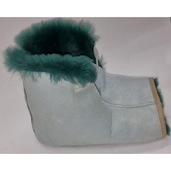 Sheepskin Bedboot Toe Out Large Pr by Golden Fleece in Footwear