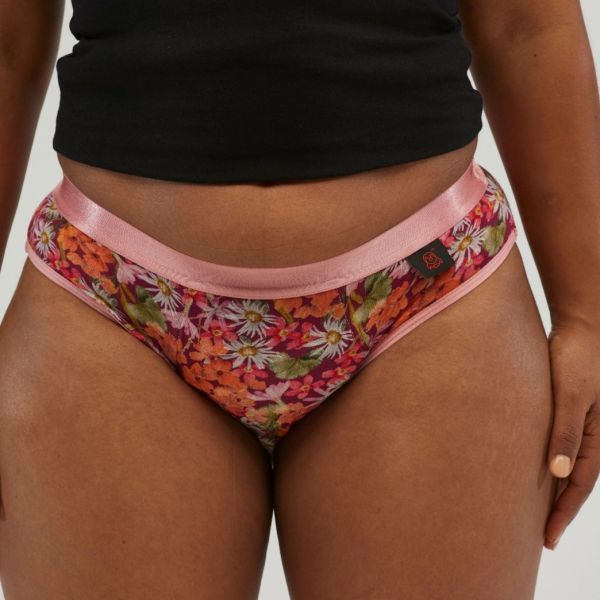 Staydry Ladies Bikini Brief Floral 250ml Size 18/2XL by Staydry in Female Size 18