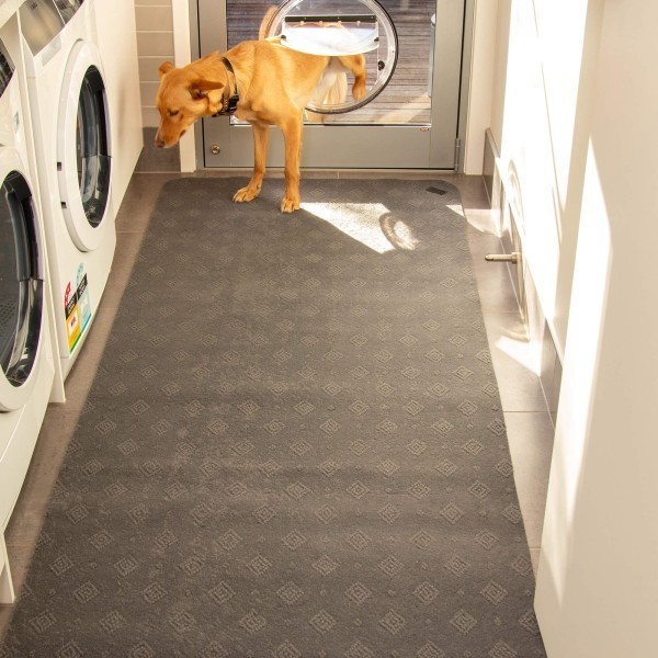 Conni Anti-Slip Floor Mat Marathon Runner Green 90cm x 300cm - Image 3