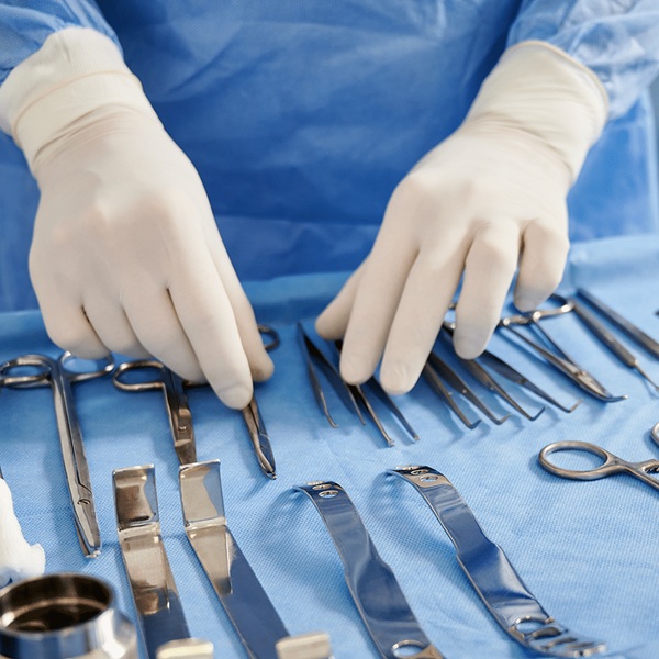 iSense Polysoprene PI Sterile Surgical Gloves Size 8.0 Box 50 - Image 2